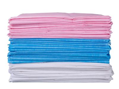 Применение одноразовых простыней: рулонные и сложенные, стерильные и нестерильные